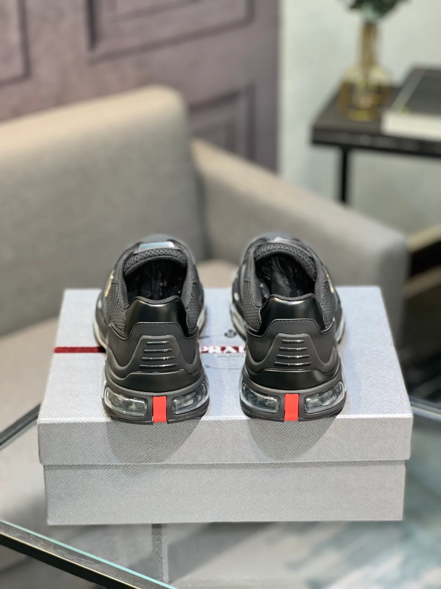 Men's shoes 💰660 [PRADA] Men's shoes are popular in the counter, official website is synchronized, 1 high-quality shipment ✔️ Original frosted cowhide + cowhide lining, 1🆚1 replica, original sole, 38-45 (45 customized, non-refundable)